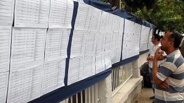 En çok 'hizmet edenler' işsiz kaldı