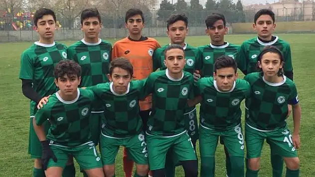 Zirvenin adı akademi takımları