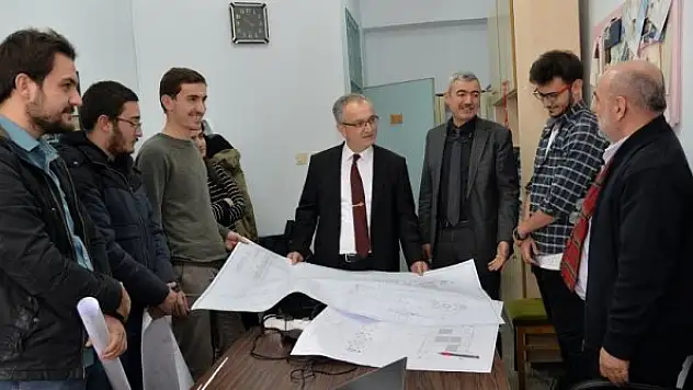 Rektör Özçelik'ten öğretim üyelerine ziyaret