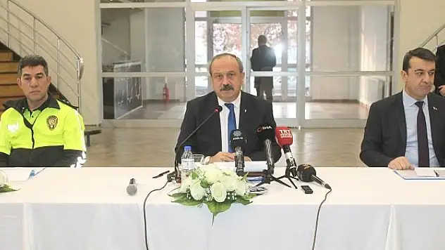 'Üç terörle de mücadele ediyoruz'