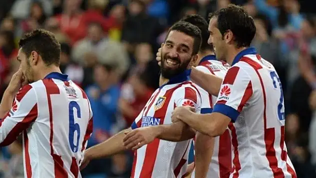 Arda, Messi ile manşetlerde