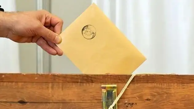 Türkiye'de 79 parti var, 13 partinin üyesi bile yok