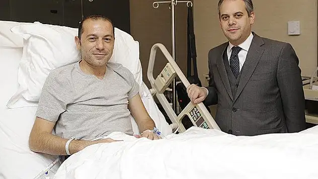 Bakan Kılıç'tan Cüneyt Çakır'a ziyaret