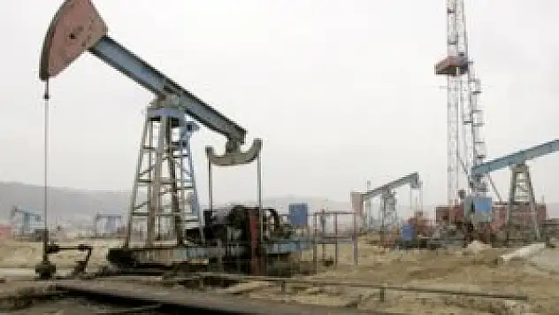 İran: Petrol üretimini azaltın