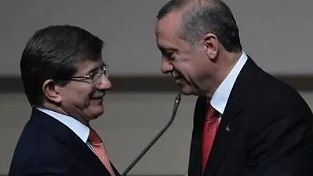 Ünlü anketçiden çarpıcı 2015 tespiti