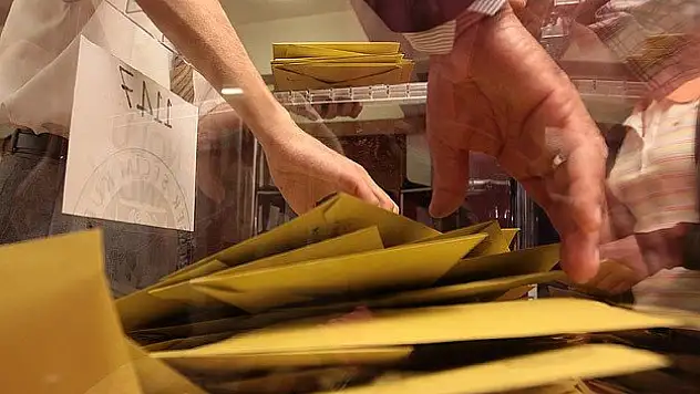 Siyasi parti kuruluşunda rekor