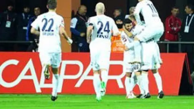 'Paşa' transferde atağa kalktı!