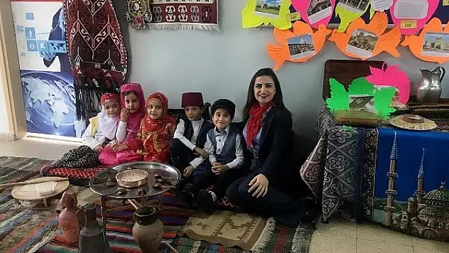 Çatalhüyük Munise Lütfi Onat İlkokulunda Yerli Malı Haftası etkinliği