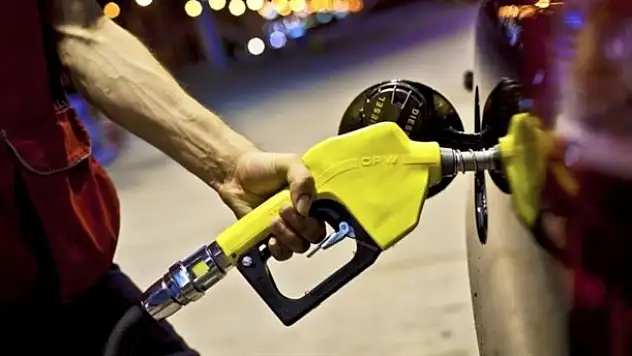 Benzin ve motorine indirim!