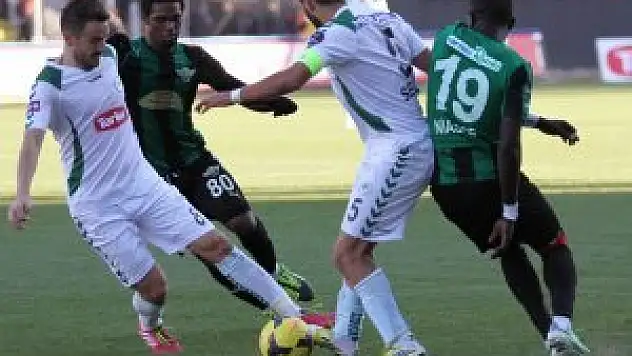 Torku Konyaspor deplasmanda 1 puan aldı