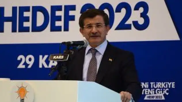 Başbakan Davutoğlu Kars'ta müjdeyi verdi