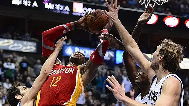 Ömer Aşık yeni takımına alışmaya çalışıyor