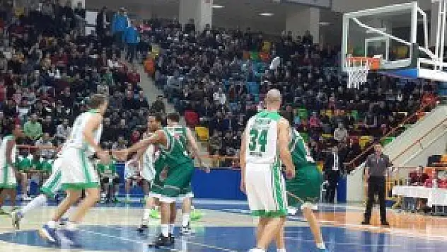 Torku Konyaspor Banvit'i dağıttı!