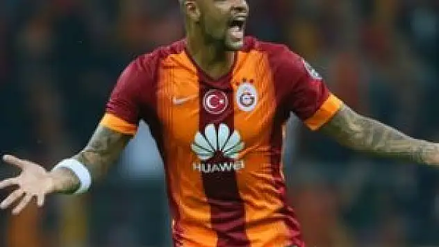 Felipe Melo'dan olay tweet!