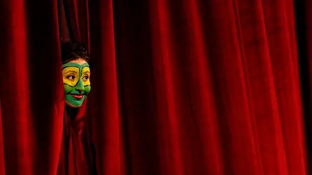 DT 3 yeni oyunu seyirci karşısına çıkaracak