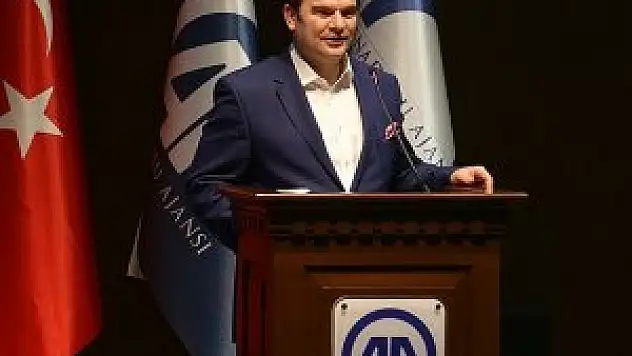 Öztürk AA çalışanlarına veda etti