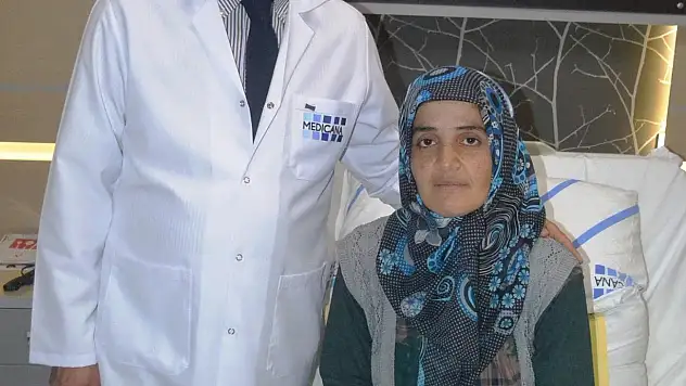 Bir ameliyatla kalp kapak değişimi ve kan sulandırıcıdan kurtuldu