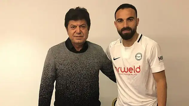 1922 Konyaspor'dan bir imza daha