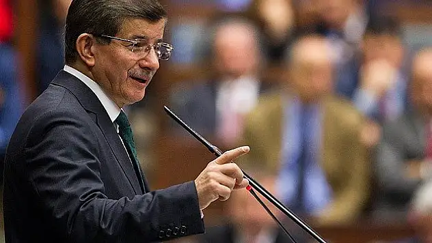 Davutoğlu: Kadınlarımıza karşı olumsuz ayrımcılık yok