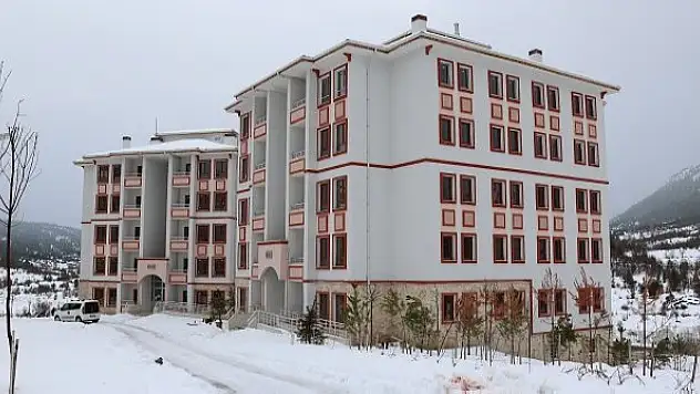 Milletvekili Samancı'dan Beyşehir'e 500 sosyal konut müjdesi