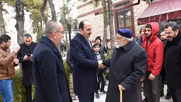 'Cuma buluşmalarımız hizmet bereketimizi artırıyor'