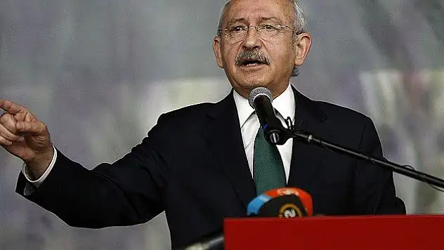 Gayrı milli bir şura var