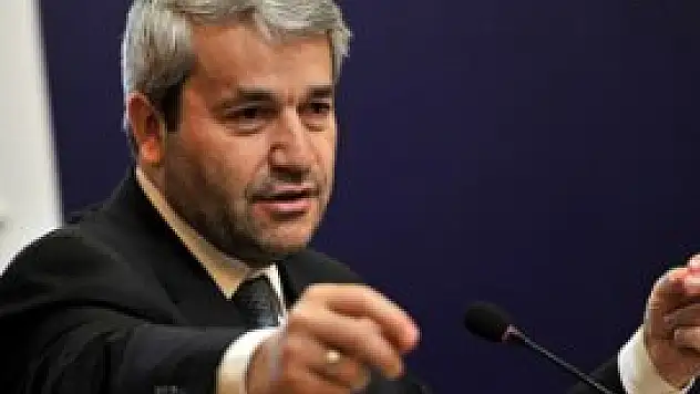 İlk bilim ateşeleri ABD'ye