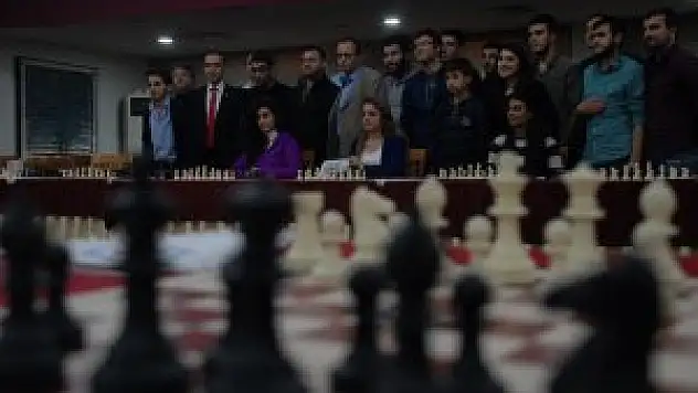 Satranç eğitim kampı Erzurum'da başladı