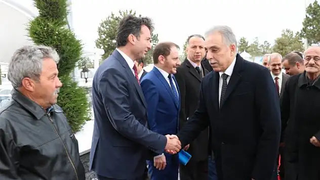 Vali Toprak, Beyşehir ve Derebucak ilçelerini ziyaret etti