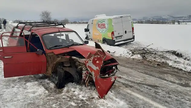 Konya'da trafik kazası: 2 yaralı