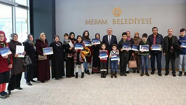 Başkan Kavuş, en çok kitap okuyanları ödüllendirdi