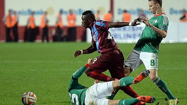 Varşova'da liderlik maçı