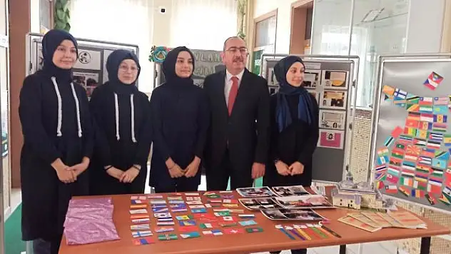 Şükrü Doruk Kız AİHL'de atölye ve kütüphane açılışı