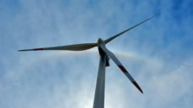 Yirmi üç rüzgar santrali geliyor