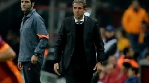 5 oyuncunun üstünü çizdi