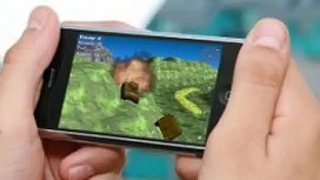 Cepte akıl almaz 'dinleme' yöntemi!