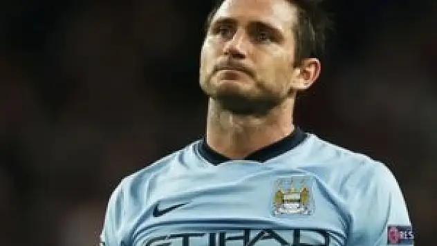 City Lampard'ı bırakmak istemiyor