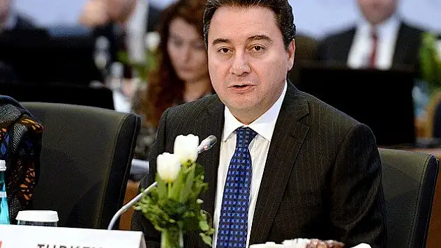 En büyük problem bütçe açıkları değil kredibilite açığı