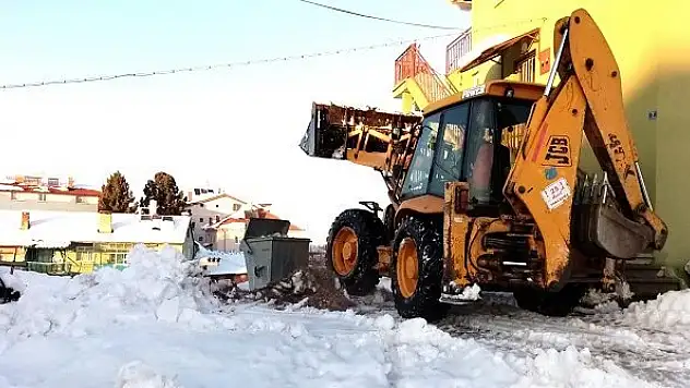 Dağ köylerinde kar mesaisi