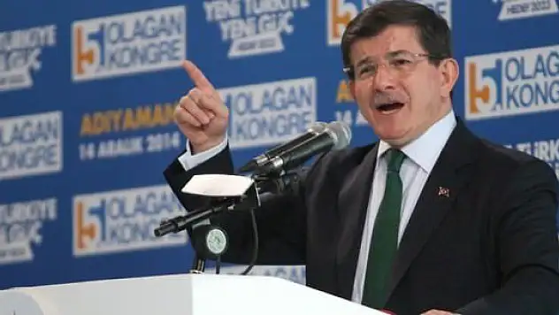 Davutoğlu'ndan Gülen'e ağır benzetme