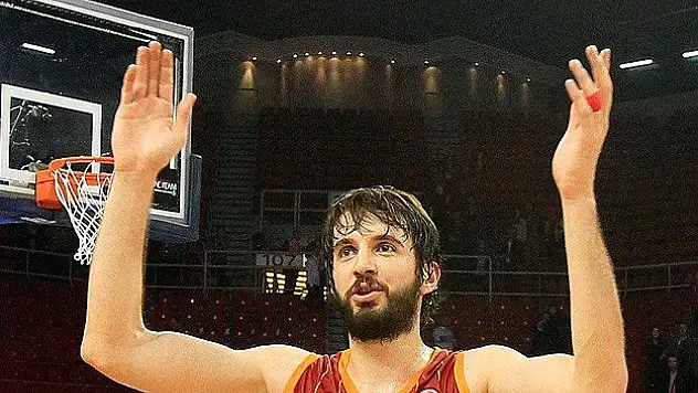 Furkan NBA'de ilk maçına çıktı