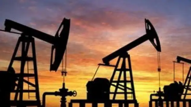 Petrol 5,5 yılın en düşük seviyesinde