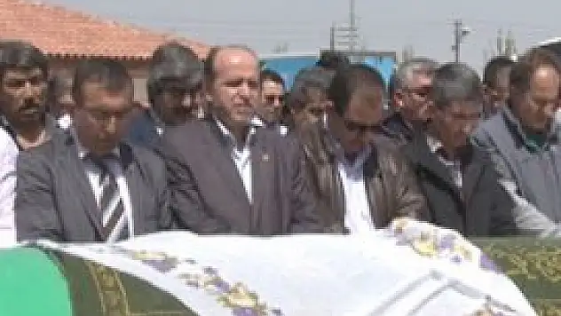 Merhume Kencik toprağa verildi