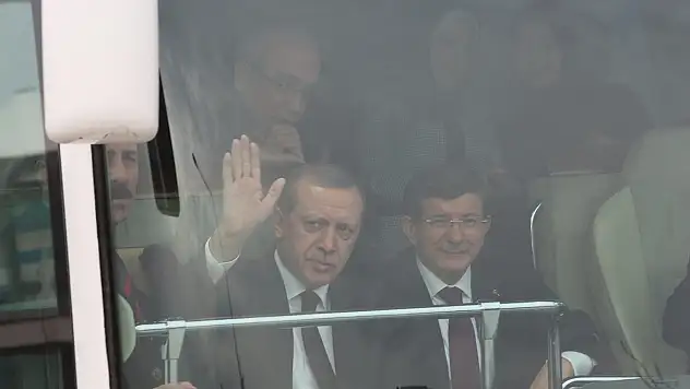 Erdoğan ve Davutoğlu, Konya'ya geldi