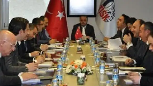 Asgari ücret için yeniden toplanacaklar