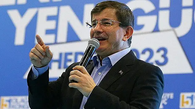 Davutoğlu: Karşılarında çelik bir iradeyle duracağız