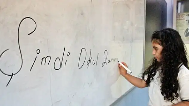 Yaklaşık 18 milyon öğrenci ders başı yaptı