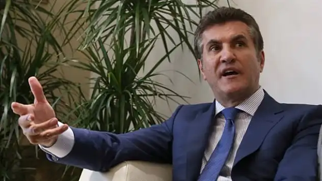 Sarıgül makam basıp belediye başkanı dövdü