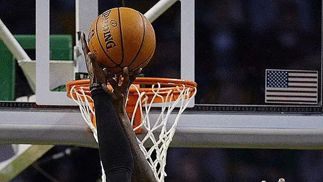 New Orleans Pelicans deplasmanda galip