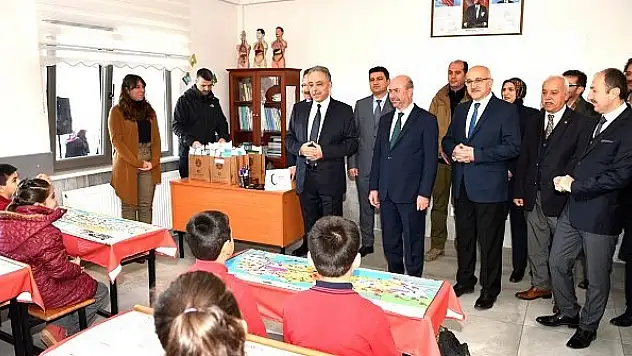 'Eğitime yatırım yapmaya devam'